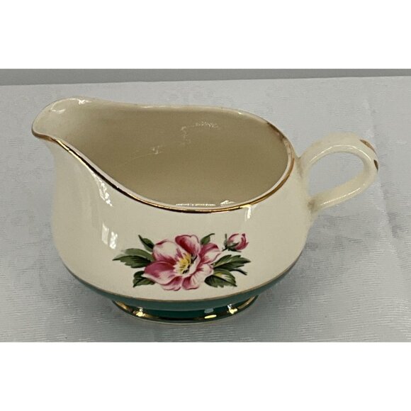 Cavalier Eggshell Homer Laughlin Creamer Green‎ Floral Gold Trim Porcelain - Picture 1 of 6